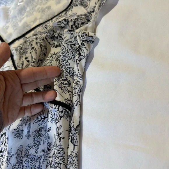 LOFT 90s Silk Babydoll Floral MIDI Dress Sz 6 Black White Blue Flowy Fairy Y2K - Picture 7 of 12